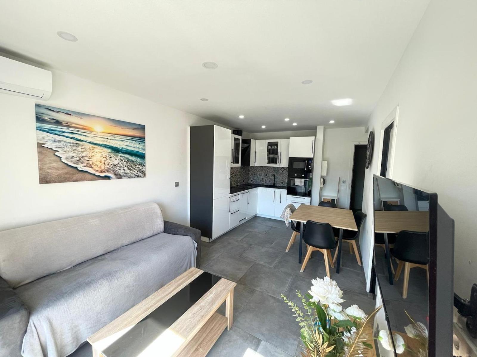 2p 32 M2 * Cagnes-sur-Mer